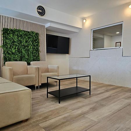 Hotel Velis Velez Malaga Eksteriør bilde