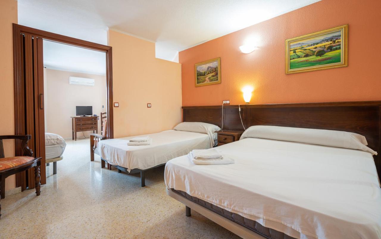 Hotel Velis Velez Malaga Eksteriør bilde