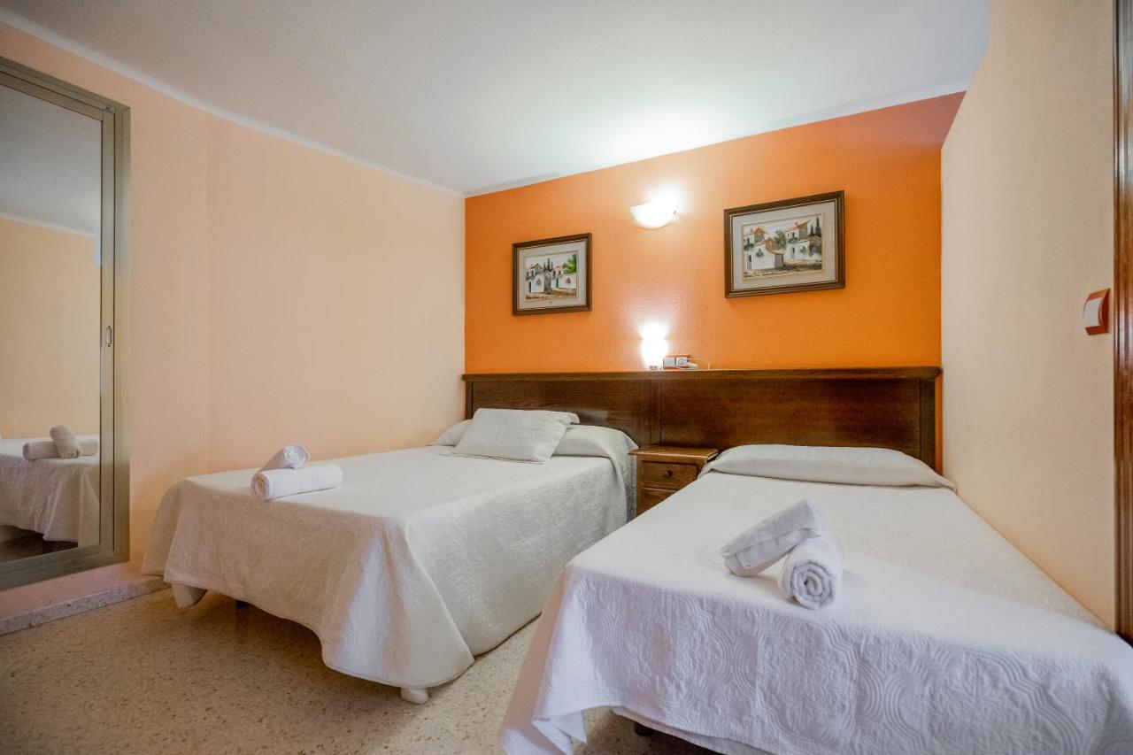 Hotel Velis Velez Malaga Eksteriør bilde